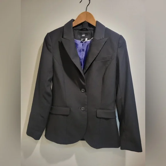 H&M Black Blazer - Picture 1 of 6